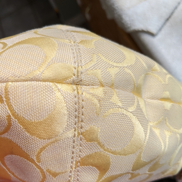 Yellow Coach Handbag - Picture 7 of 8